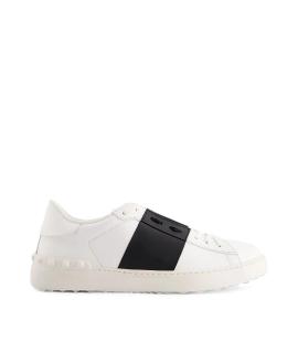 VALENTINO Низкие кроссовки / кеды