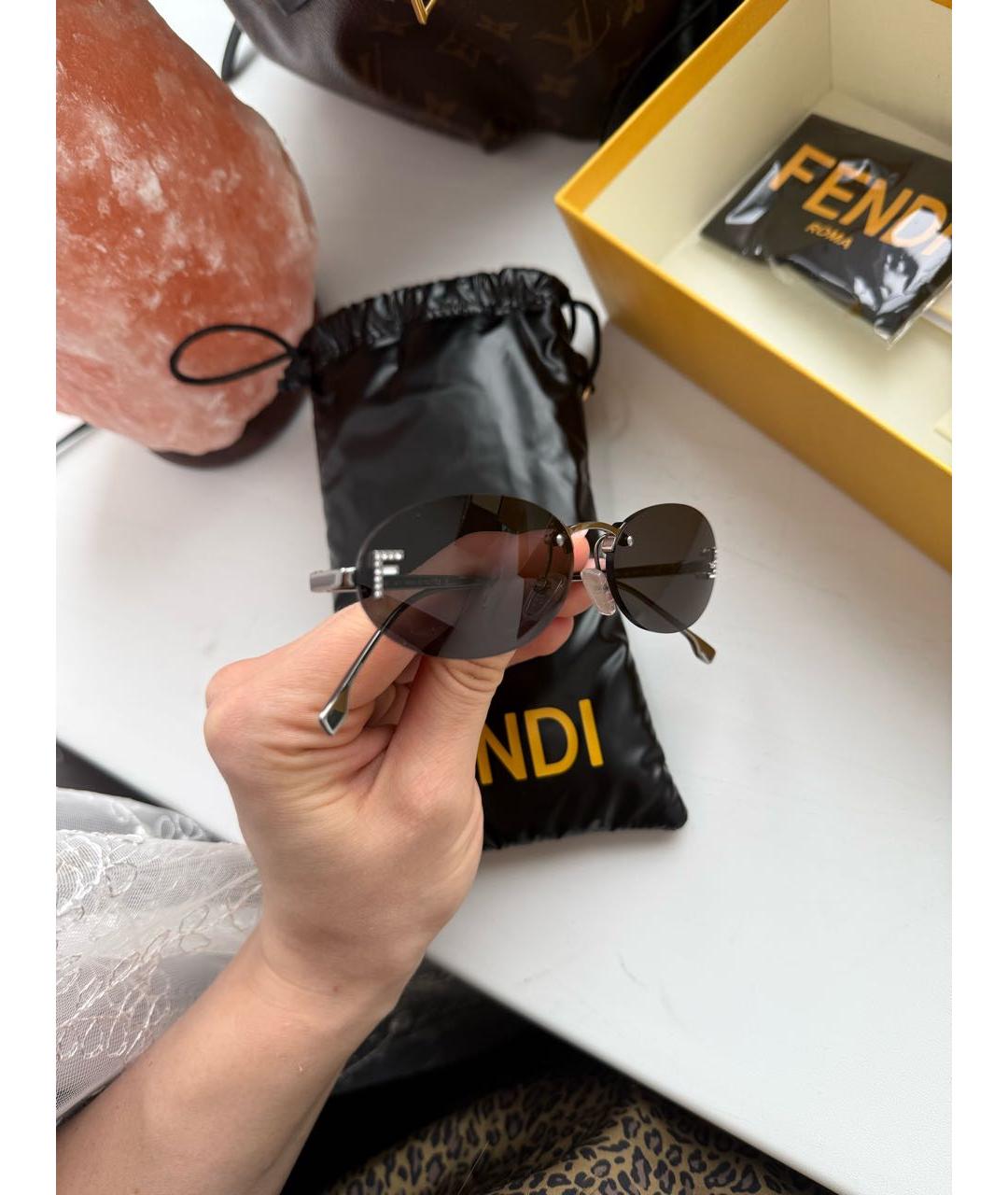 FENDI Черные металлические солнцезащитные очки, фото 2