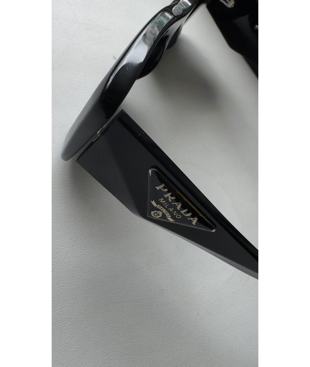 PRADA Черные пластиковые солнцезащитные очки, фото 2