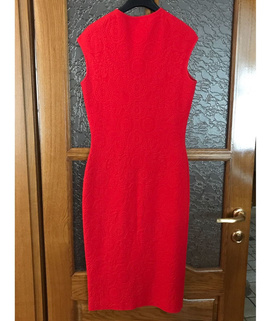ALEXANDER MCQUEEN Красное вискозное коктейльное платье, фото 2