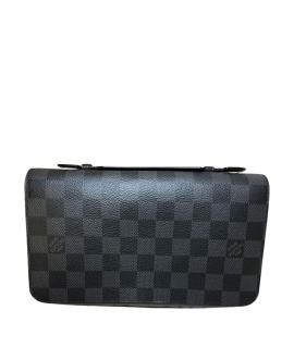 LOUIS VUITTON Кошелек