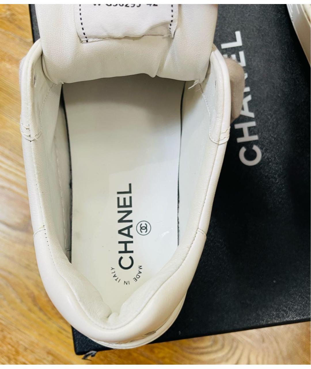 CHANEL Белые кожаные кроссовки, фото 4