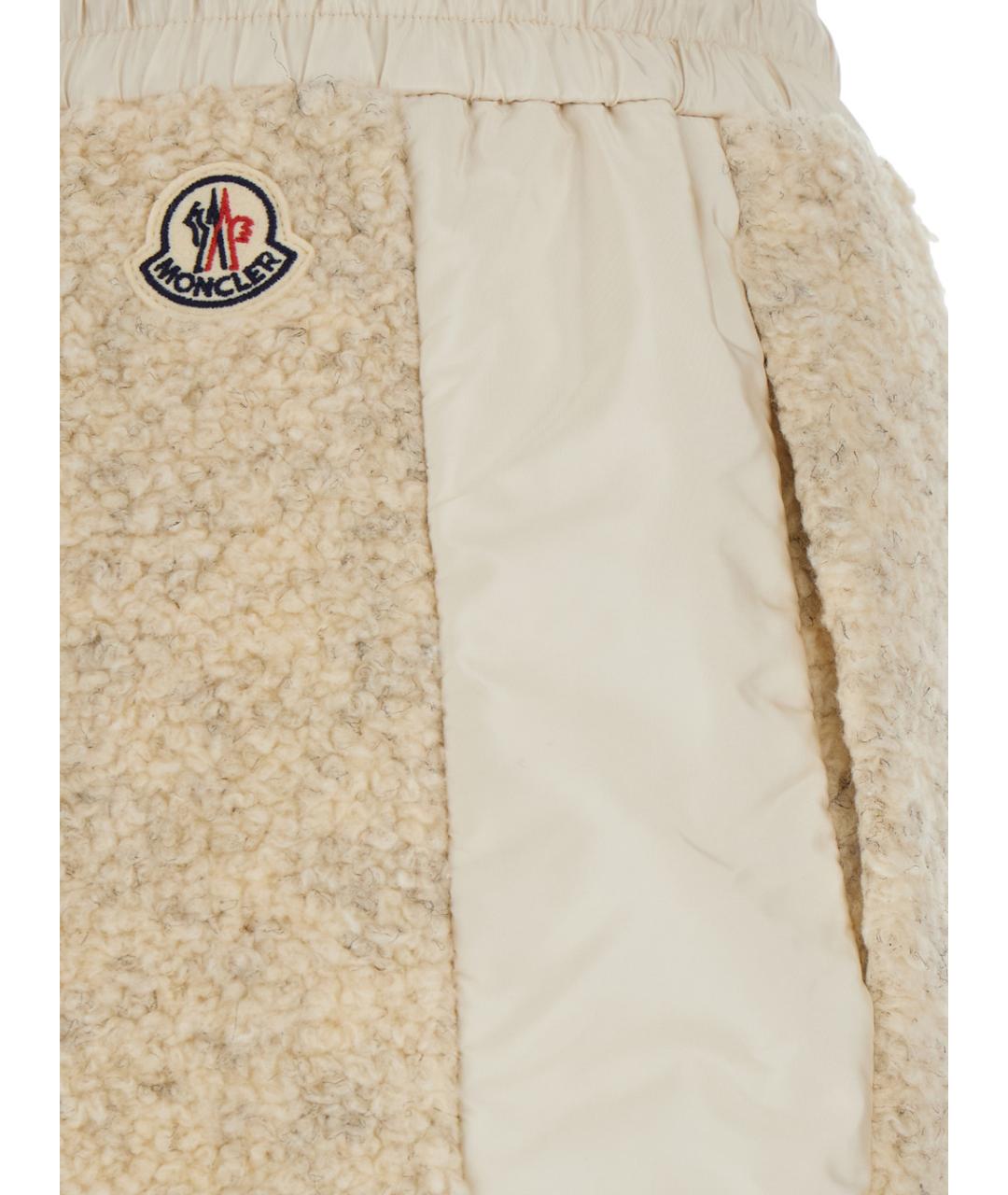 MONCLER Бежевые полиамидовые спортивные брюки и шорты, фото 3