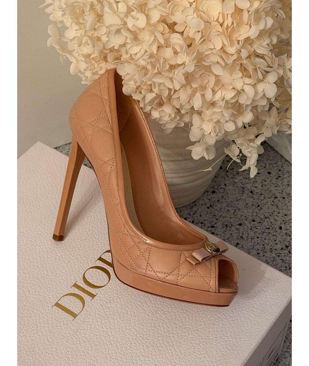CHRISTIAN DIOR Бежевые кожаные туфли, фото 2