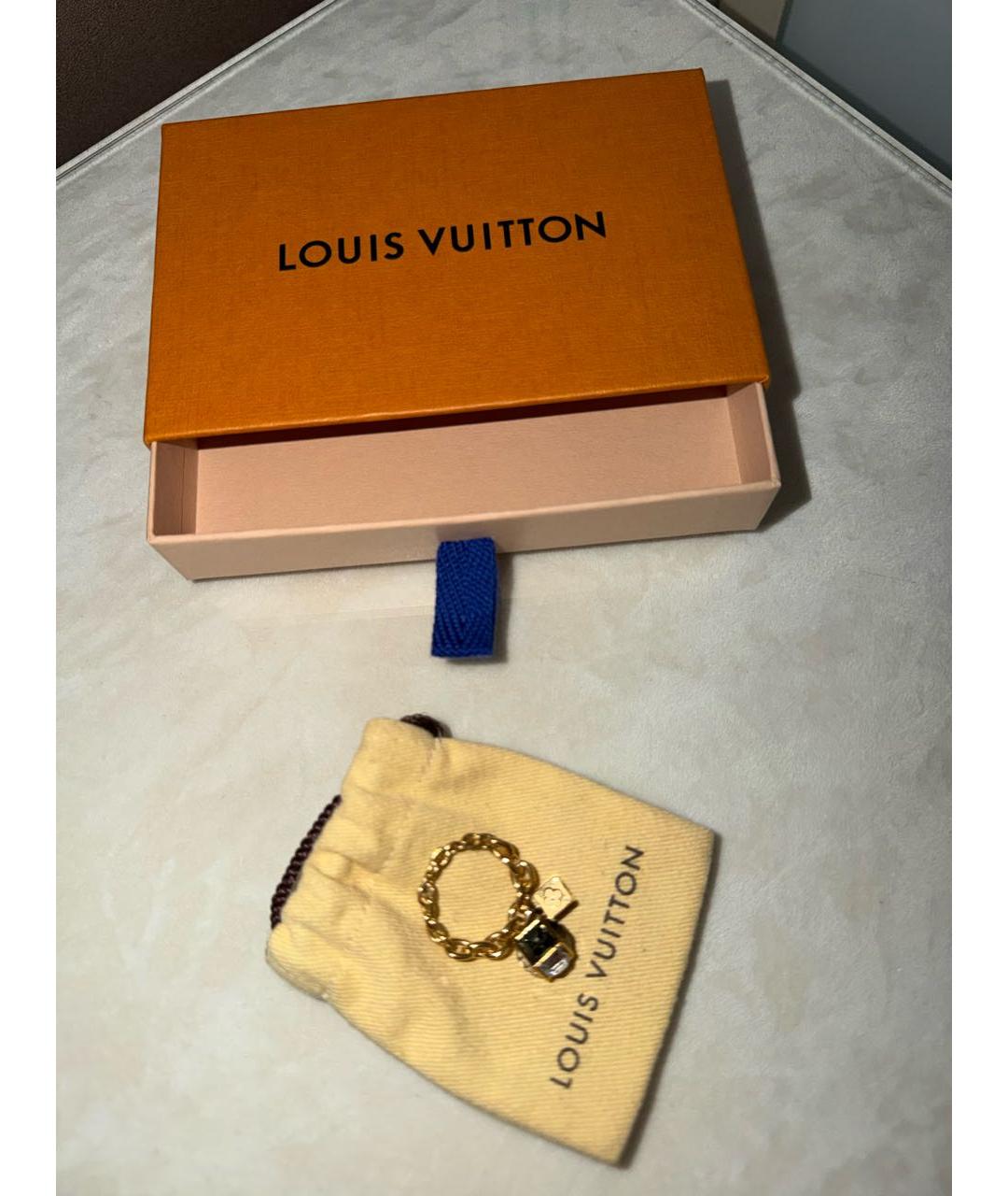 LOUIS VUITTON Золотое металлическое кольцо, фото 3