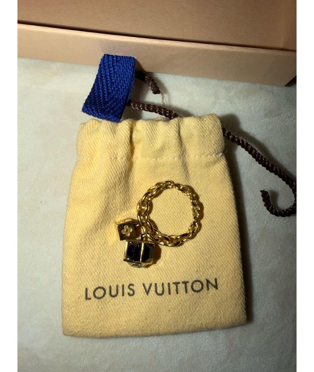 LOUIS VUITTON Золотое металлическое кольцо, фото 5