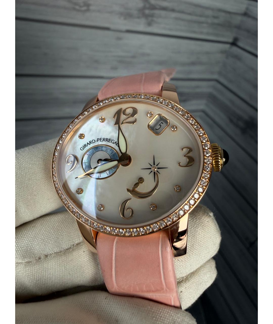 GIRARD PERREGAUX Белые часы из розового золота, фото 2