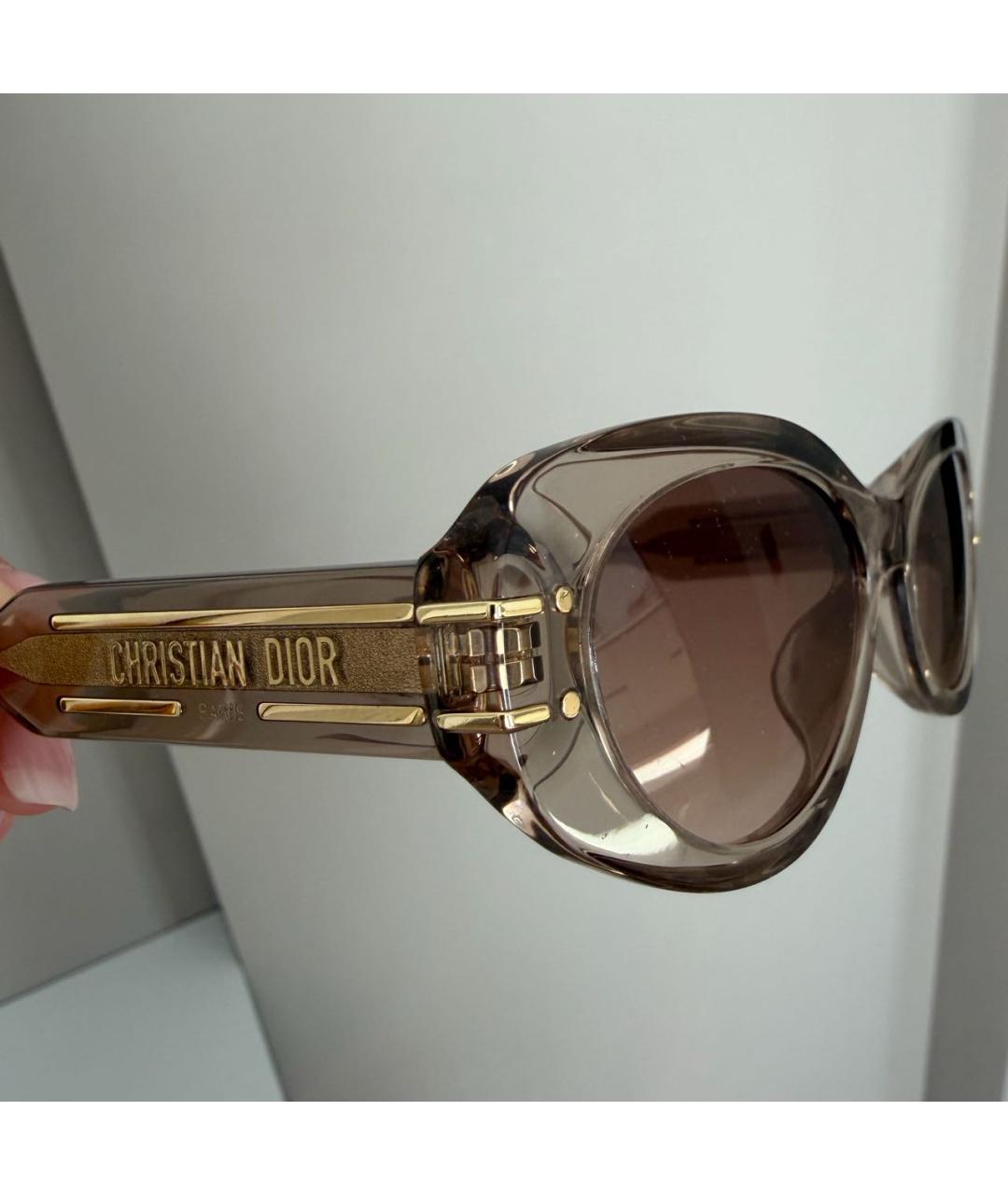 CHRISTIAN DIOR Бежевые пластиковые солнцезащитные очки, фото 3