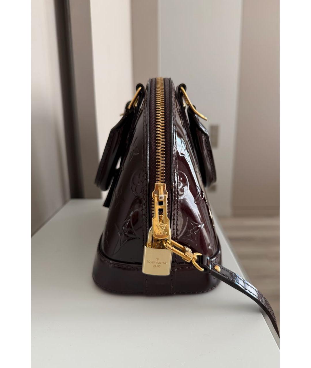 LOUIS VUITTON Бордовая сумка с короткими ручками из лакированной кожи, фото 2