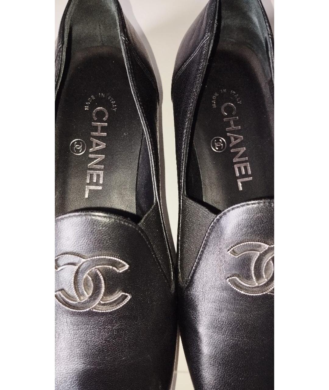 CHANEL Черные кожаные лоферы, фото 4