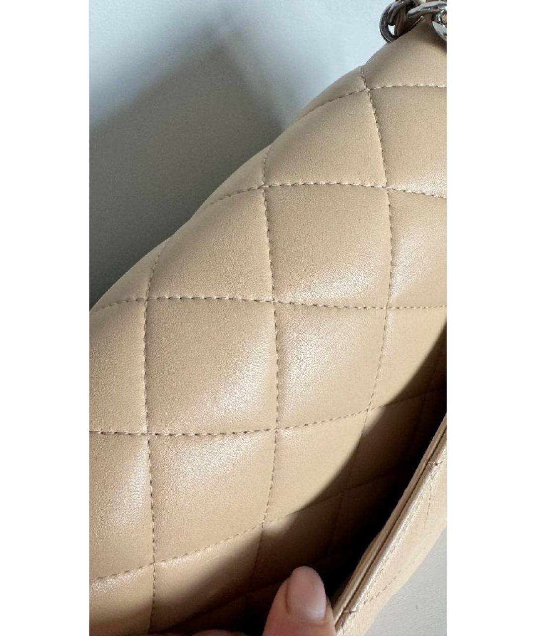 CHANEL Бежевая кожаная сумка через плечо, фото 9