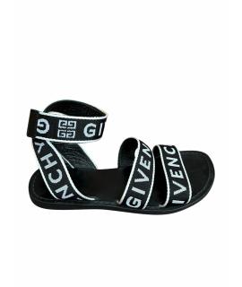 GIVENCHY Сандалии и шлепанцы