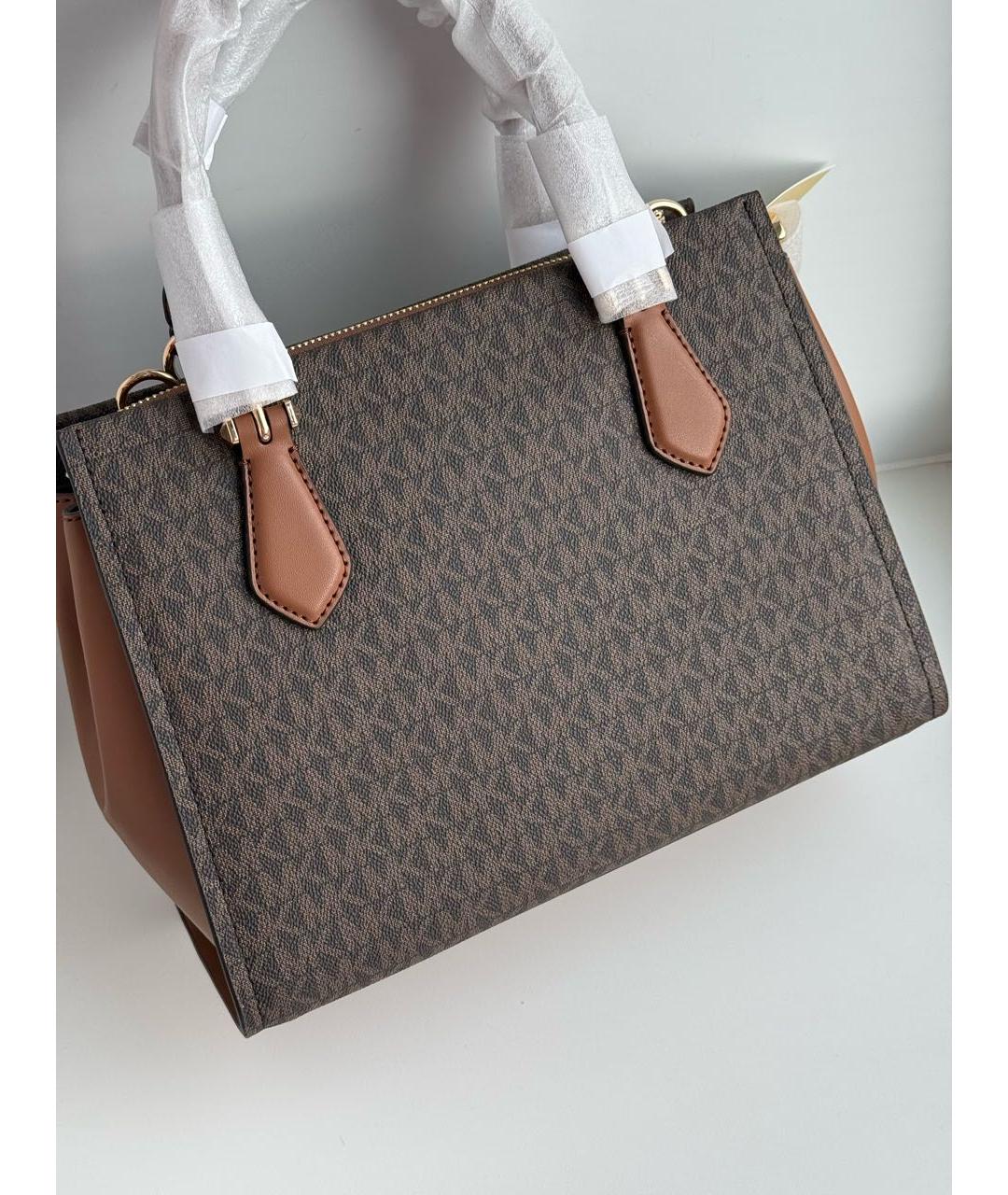 MICHAEL KORS Коричневая сумка с короткими ручками из канвы, фото 3