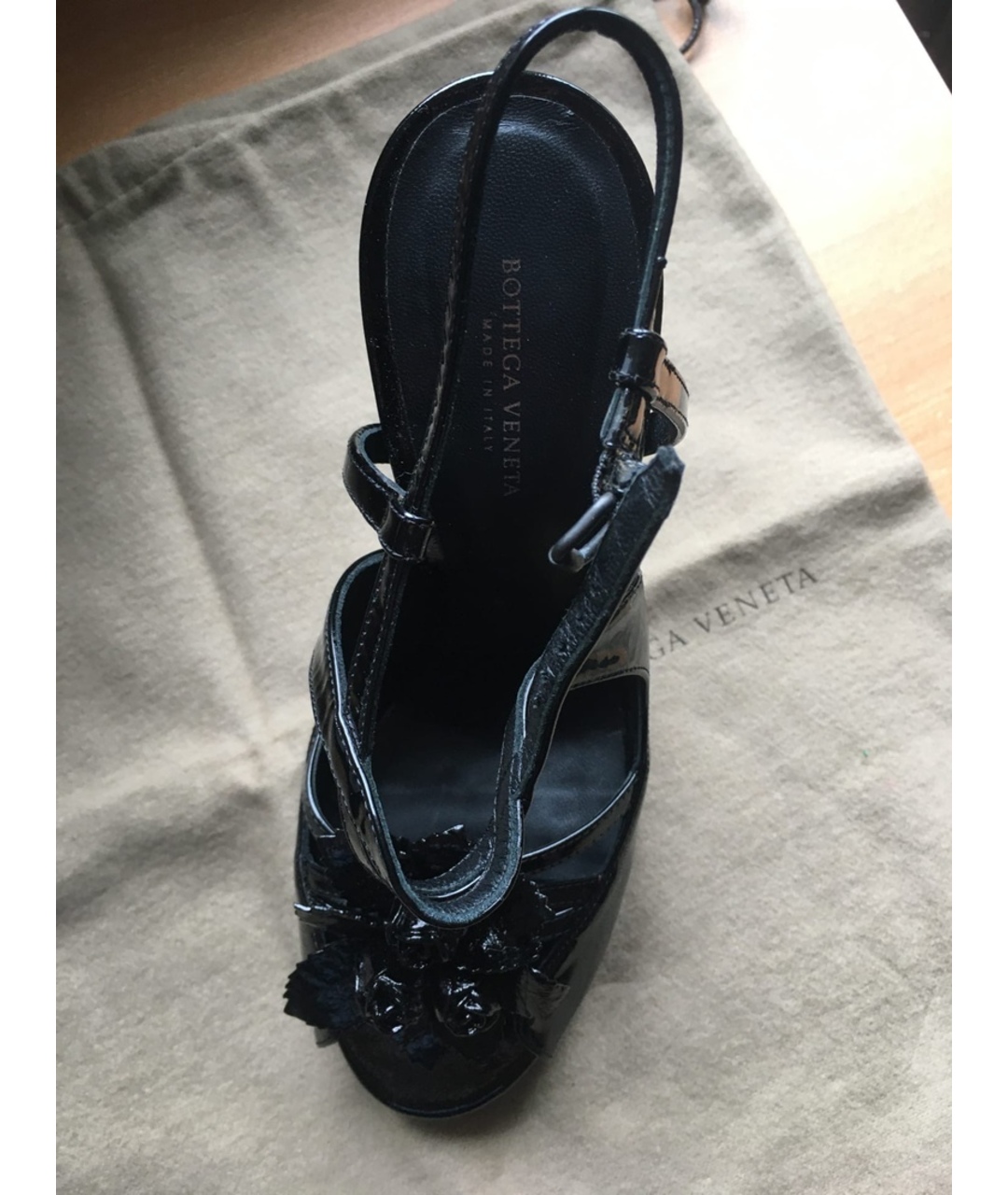 BOTTEGA VENETA Черные туфли из лакированной кожи, фото 3