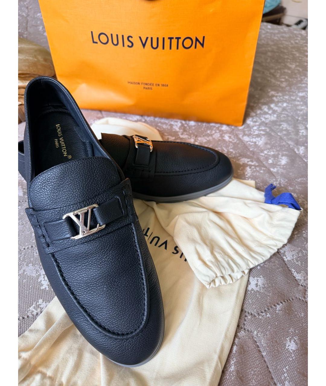 LOUIS VUITTON Серые кожаные лоферы, фото 2