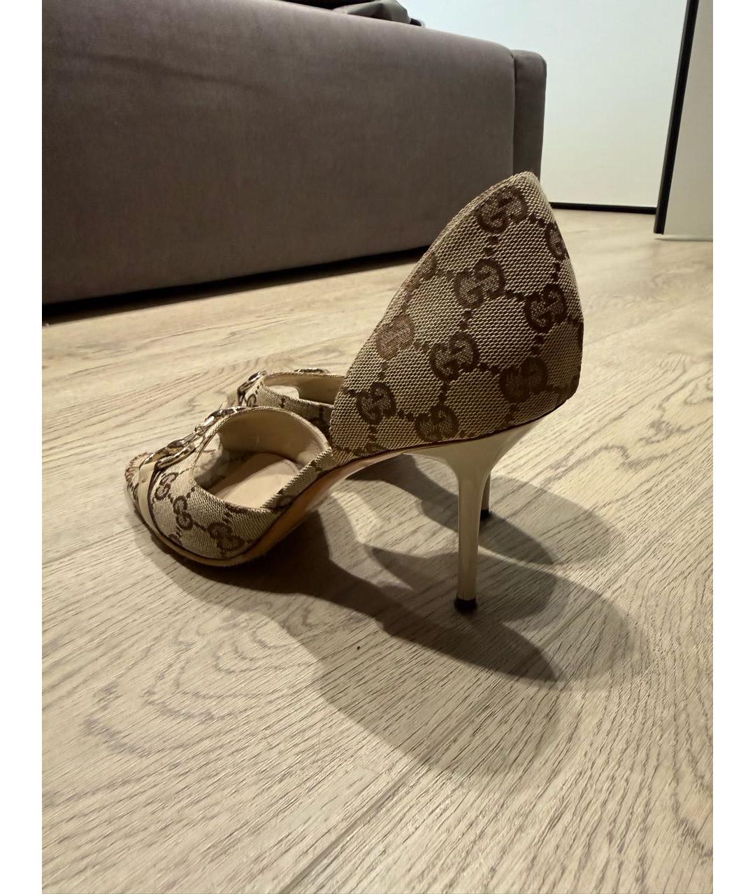 GUCCI Бежевые текстильные босоножки, фото 3