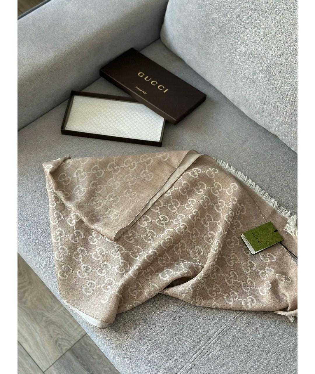 GUCCI Бежевый шерстяной платок, фото 2