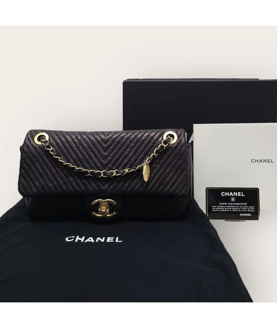 CHANEL Черная кожаная сумка через плечо, фото 2