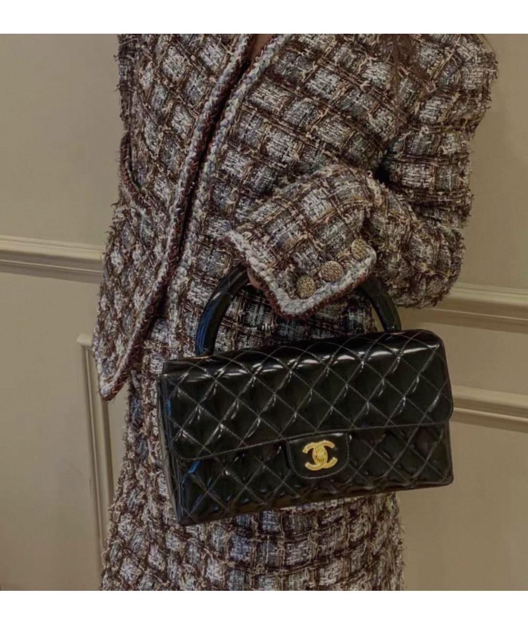 CHANEL Черная кожаная сумка с короткими ручками, фото 3