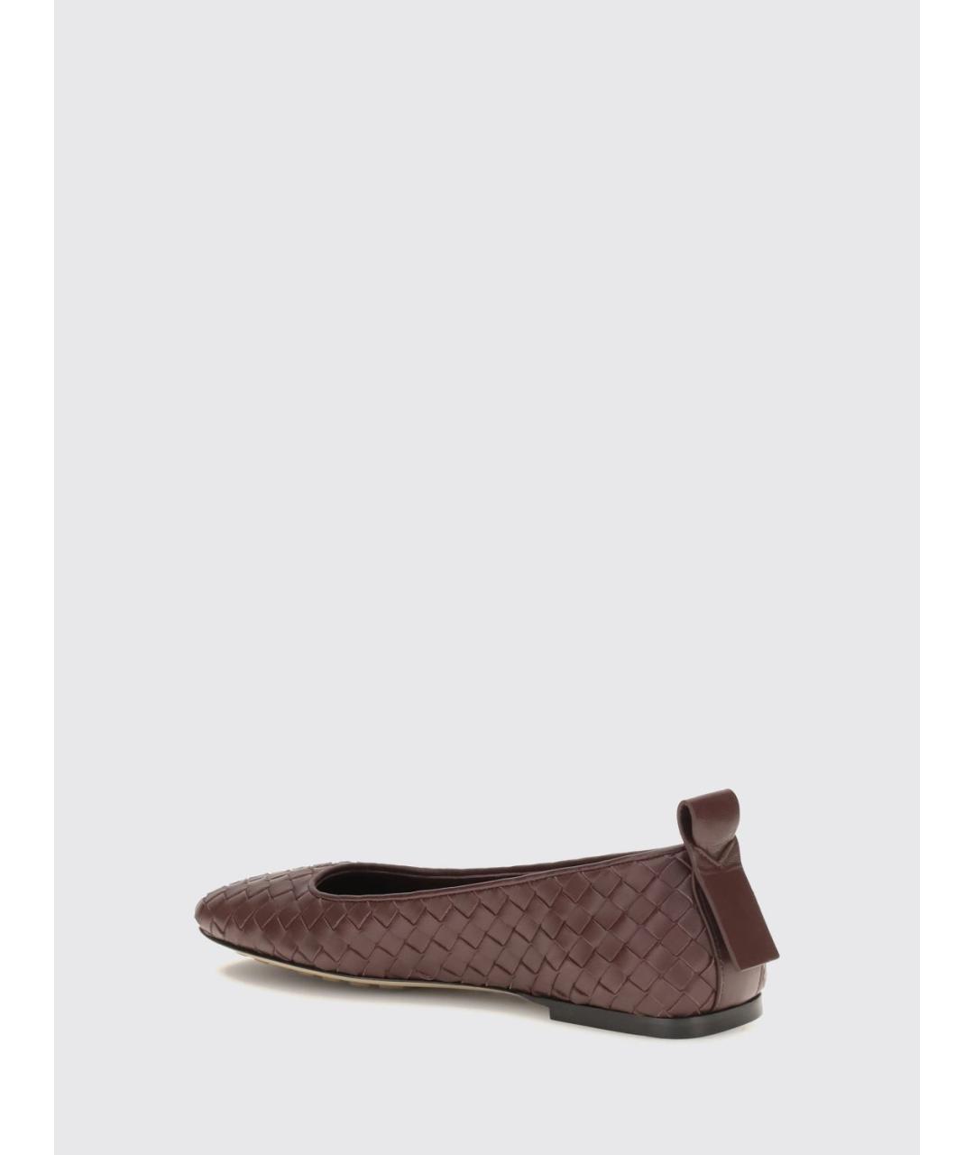 BOTTEGA VENETA Коричневые кожаные балетки, фото 3