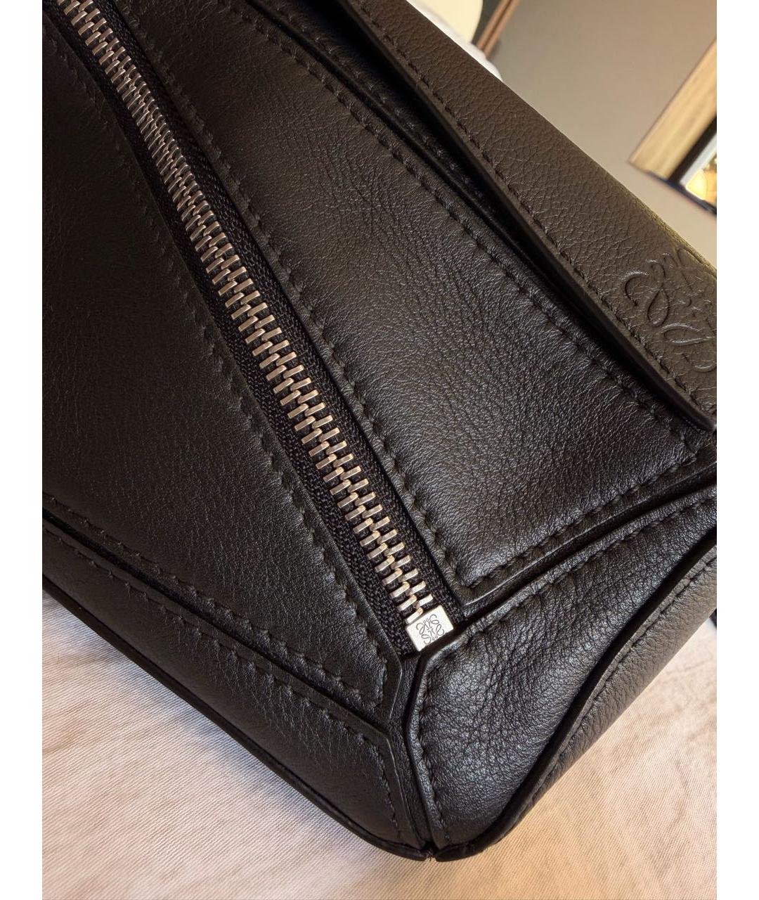 LOEWE Черная кожаная поясная сумка, фото 5