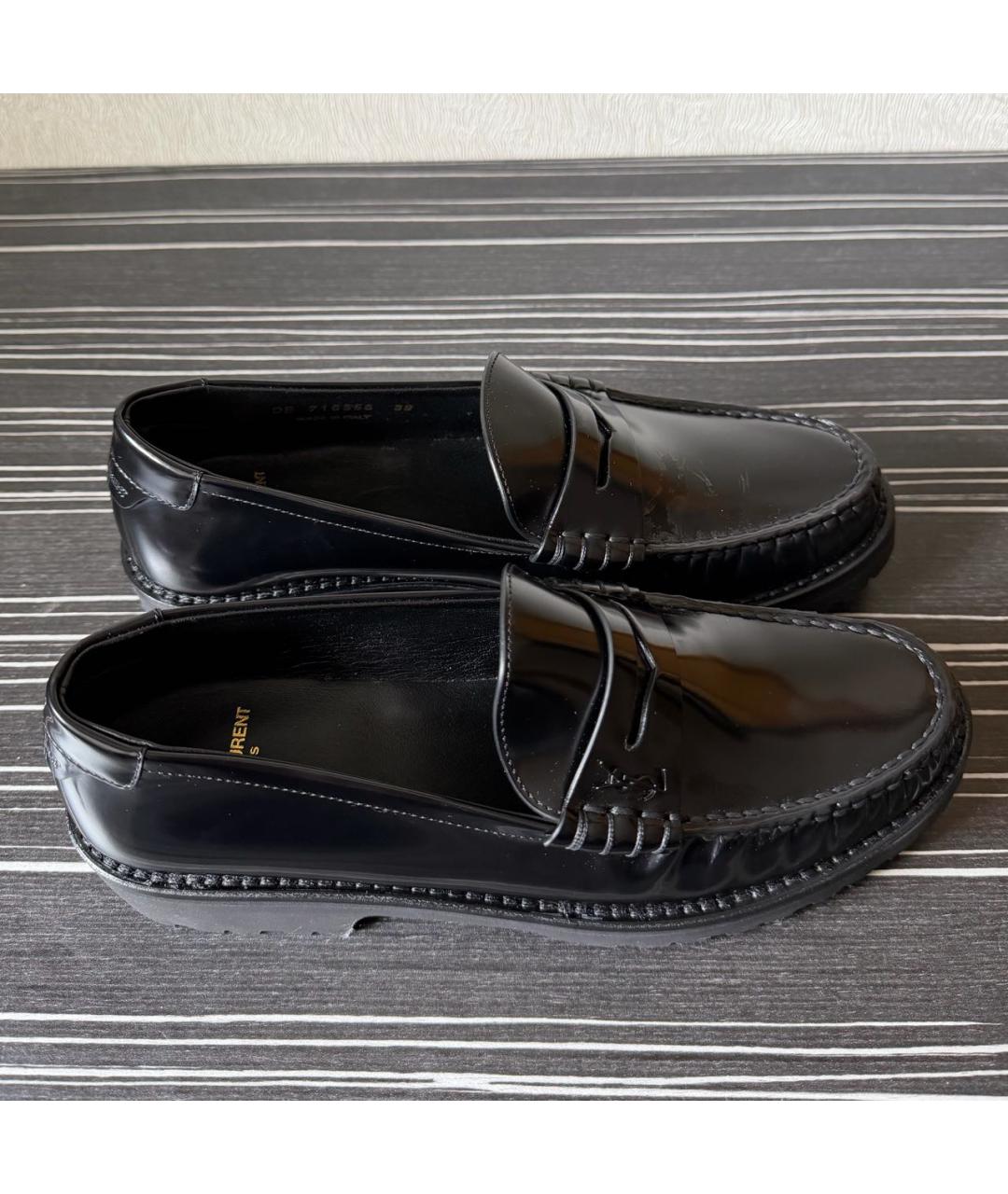 SAINT LAURENT Черные лоферы из лакированной кожи, фото 2
