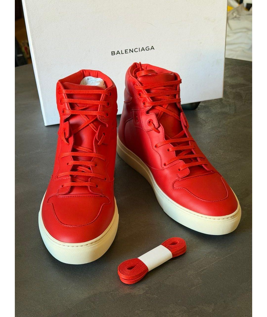 BALENCIAGA Красные кожаные высокие кроссовки / кеды, фото 2