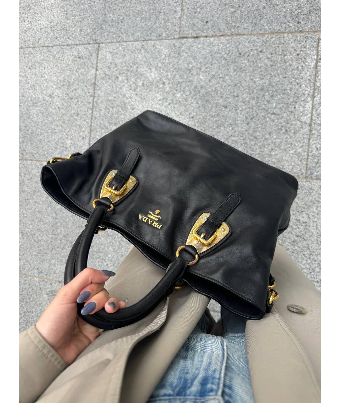 PRADA Черная кожаная сумка тоут, фото 4