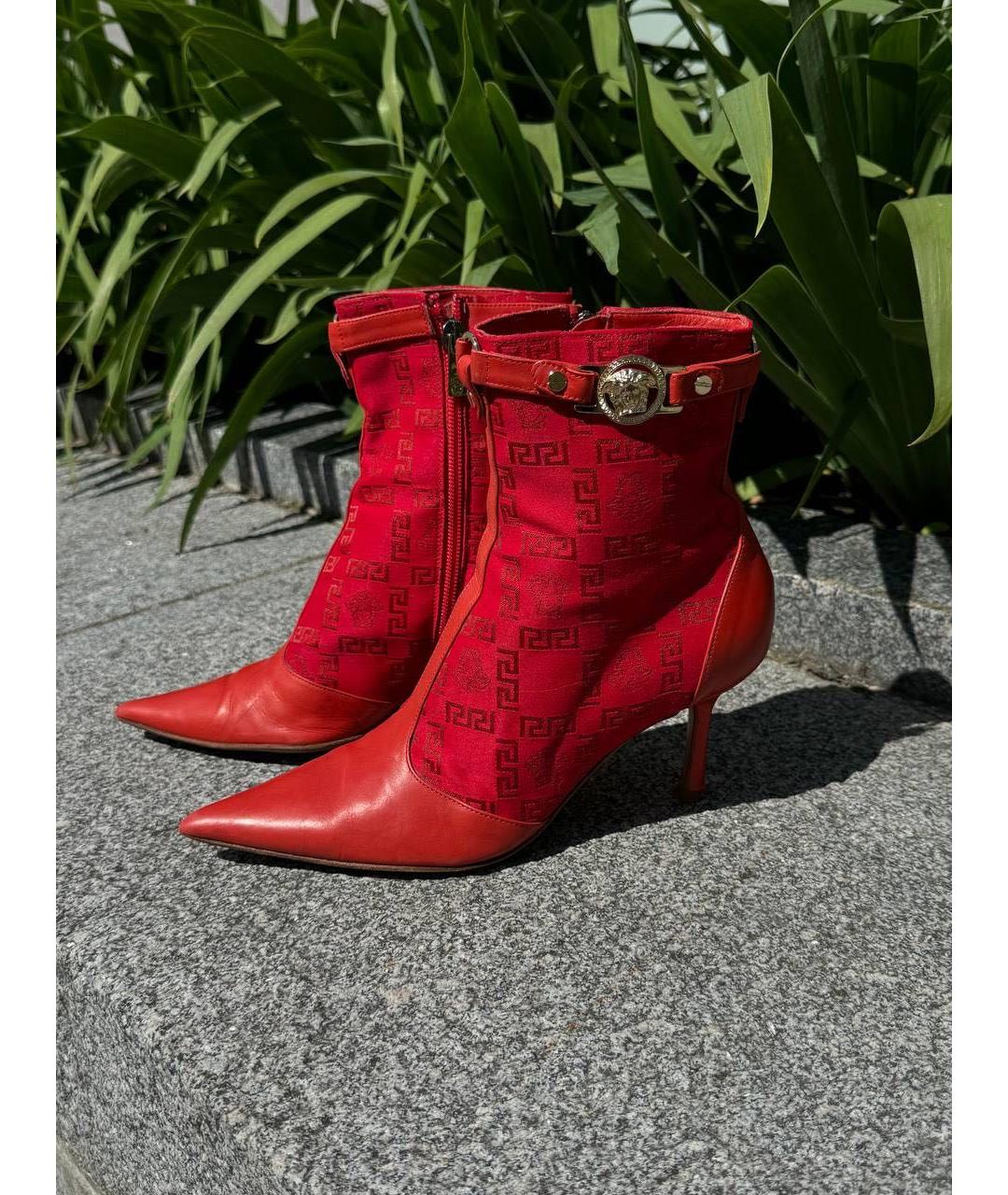 VERSACE Красные кожаные ботильоны, фото 6