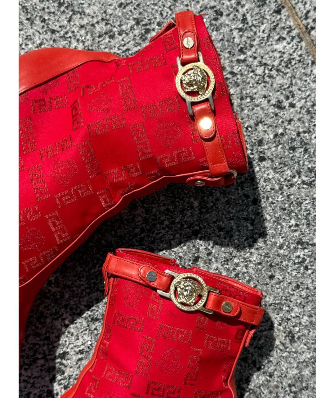 VERSACE Красные кожаные ботильоны, фото 5