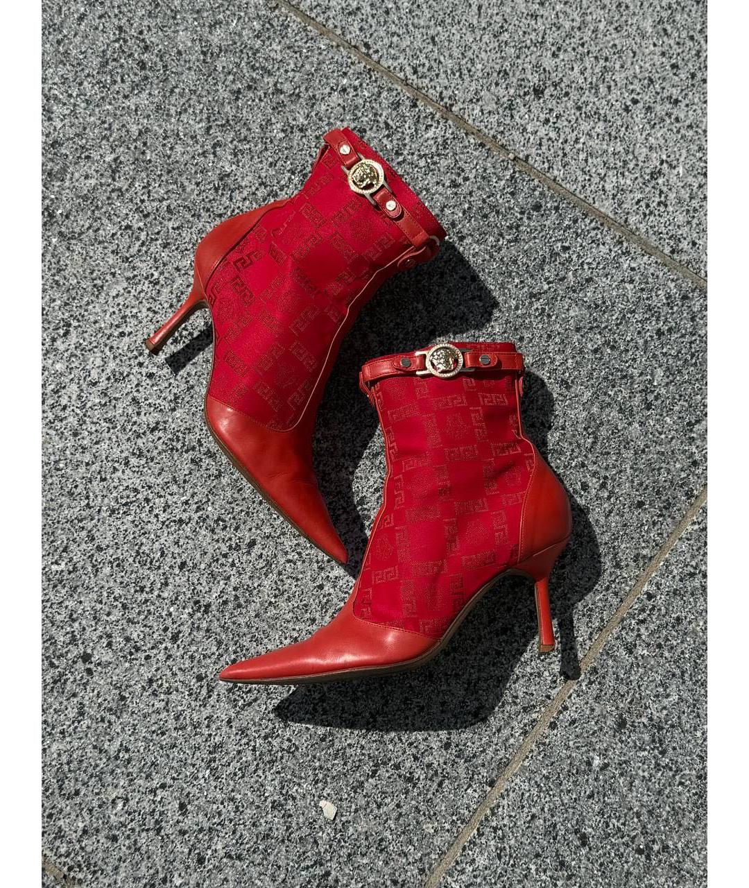 VERSACE Красные кожаные ботильоны, фото 9