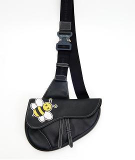 CHRISTIAN DIOR Барсетка
