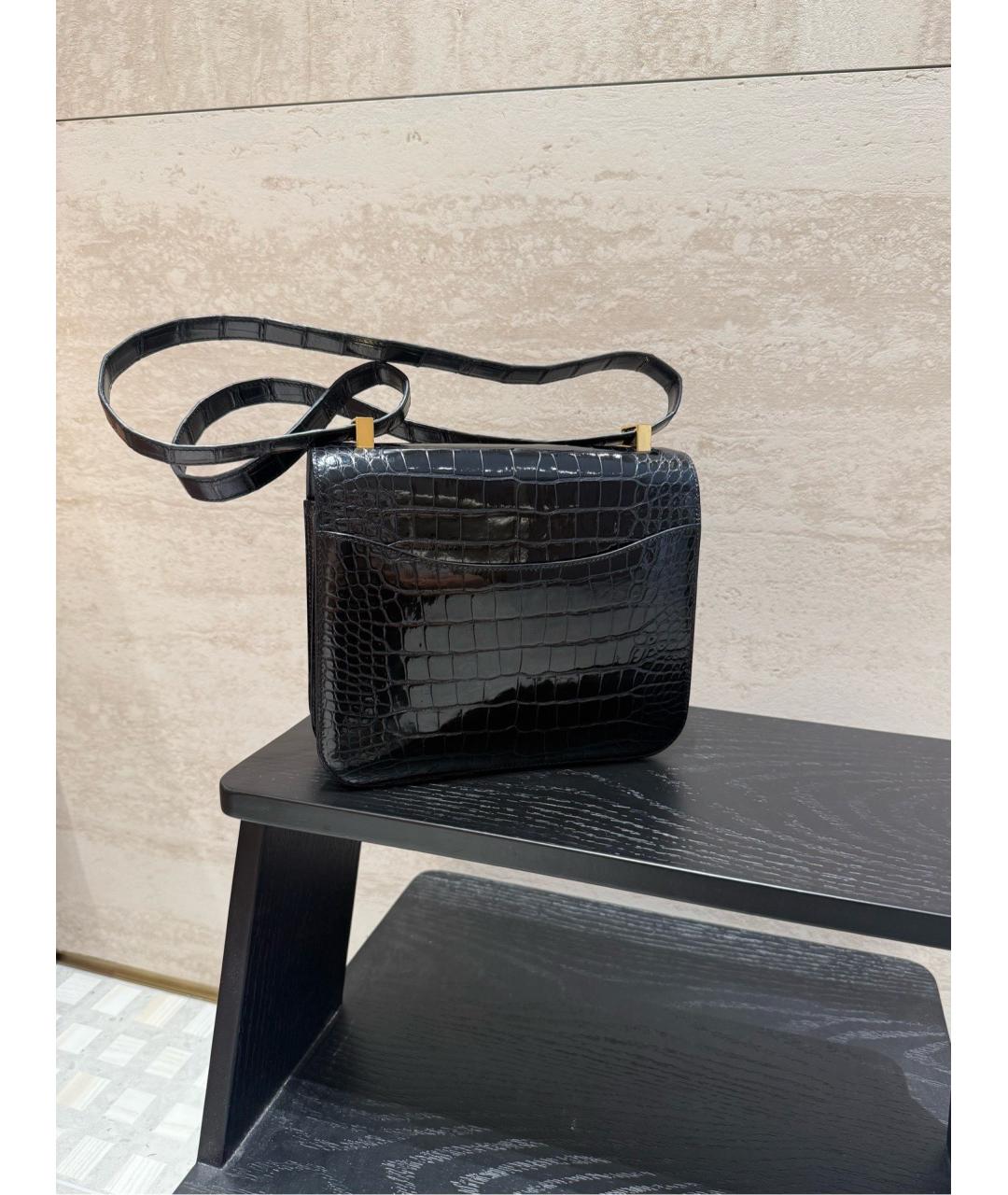 HERMES Черная сумка через плечо из кожи аллигатора, фото 4