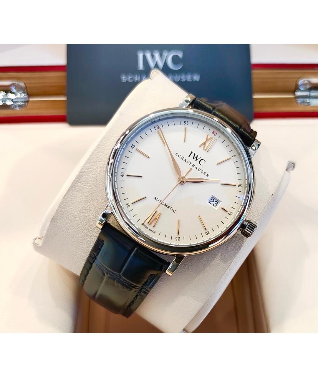 IWC Белые металлические часы, фото 2