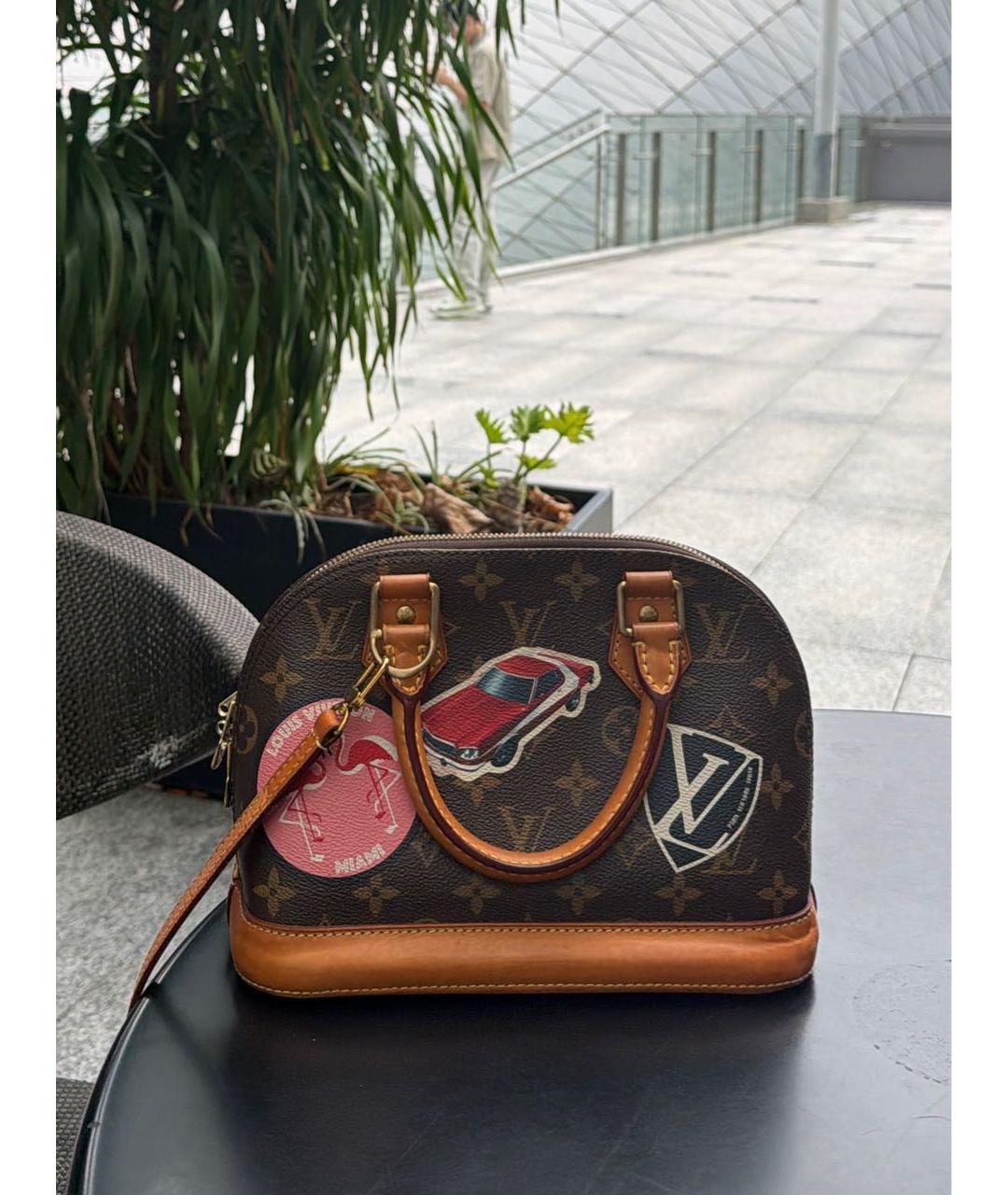 LOUIS VUITTON Коричневая сумка через плечо из канвы, фото 5