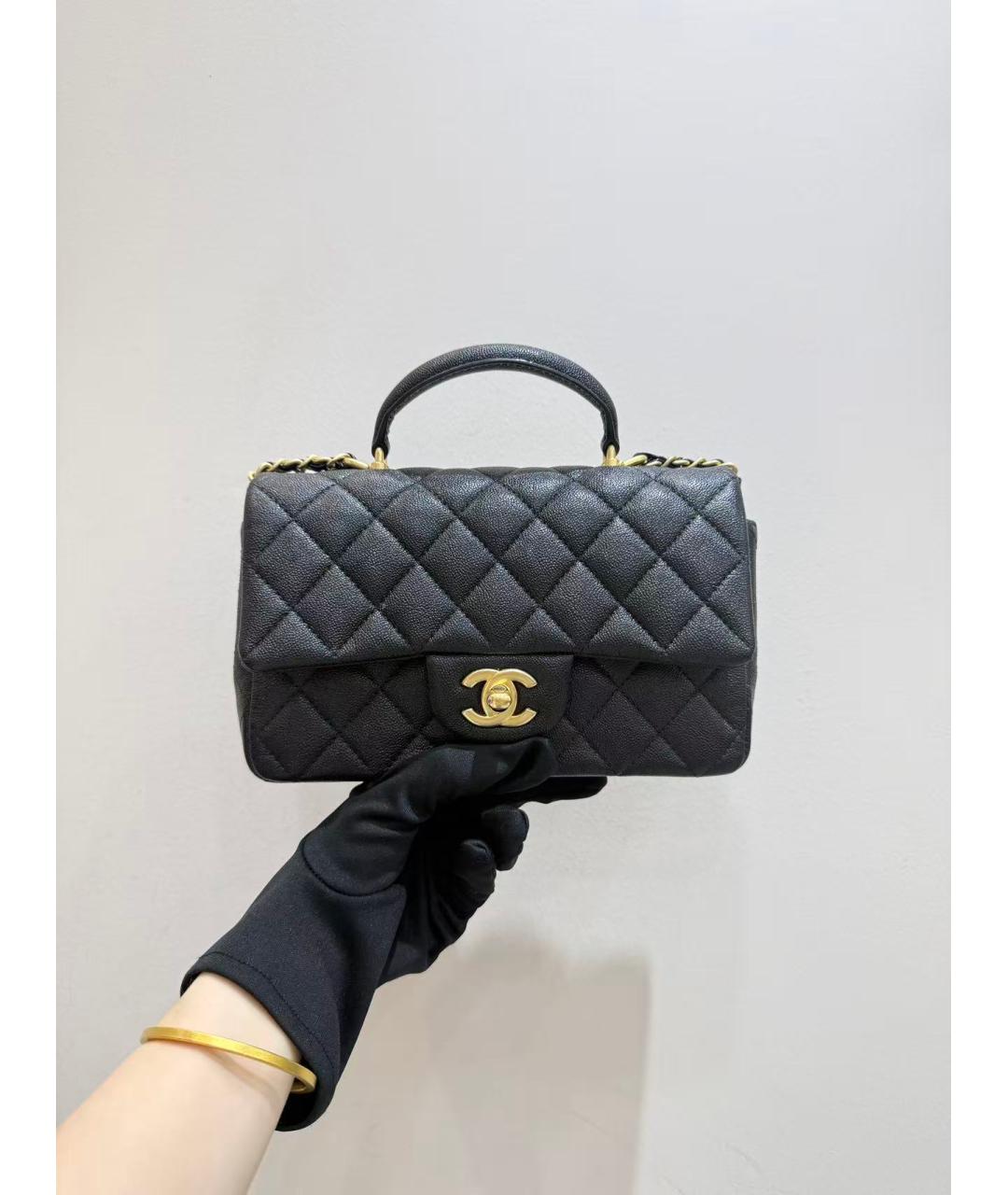 CHANEL Черная кожаная сумка с короткими ручками, фото 3