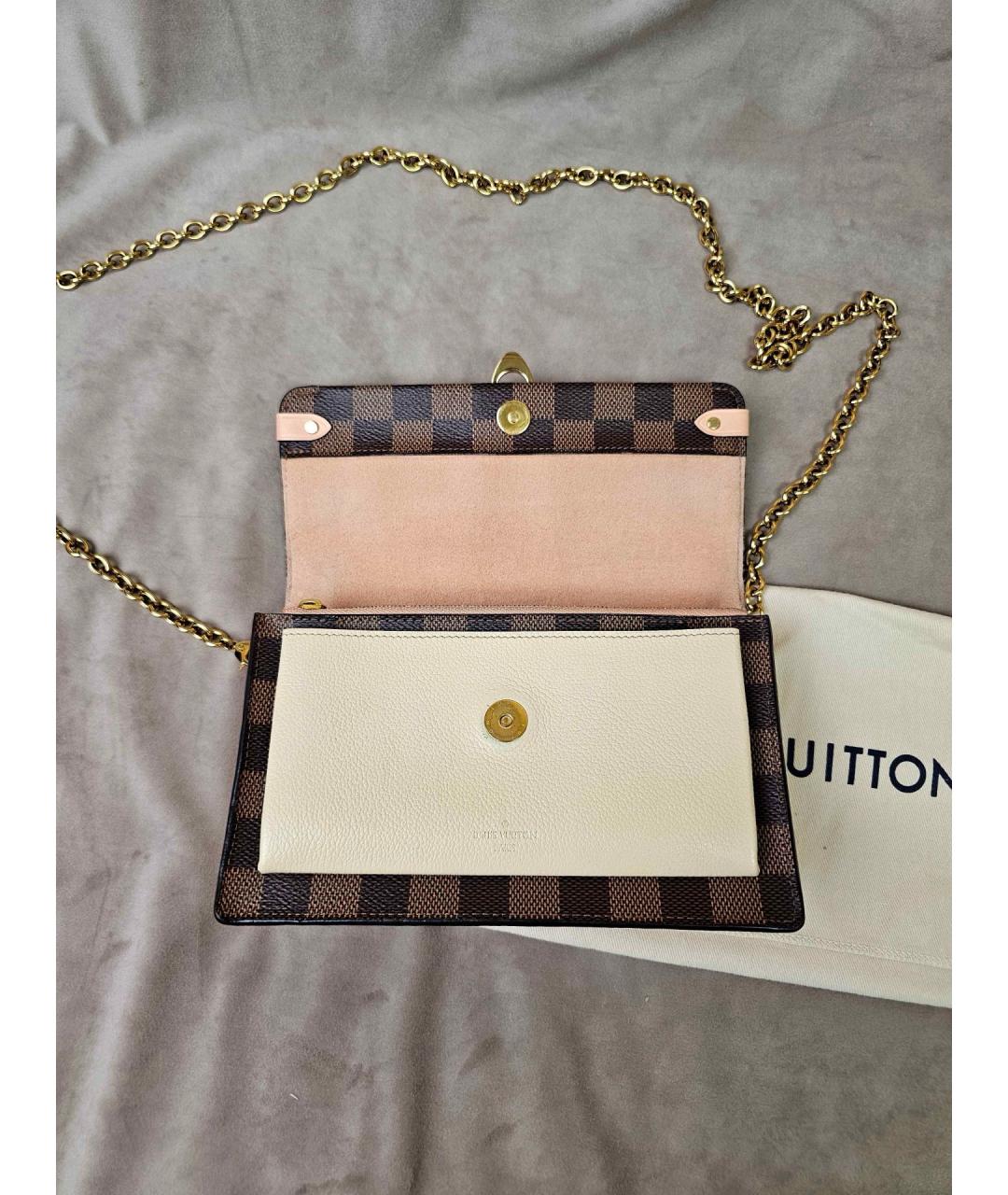 LOUIS VUITTON Коричневая сумка через плечо из искусственной кожи, фото 3