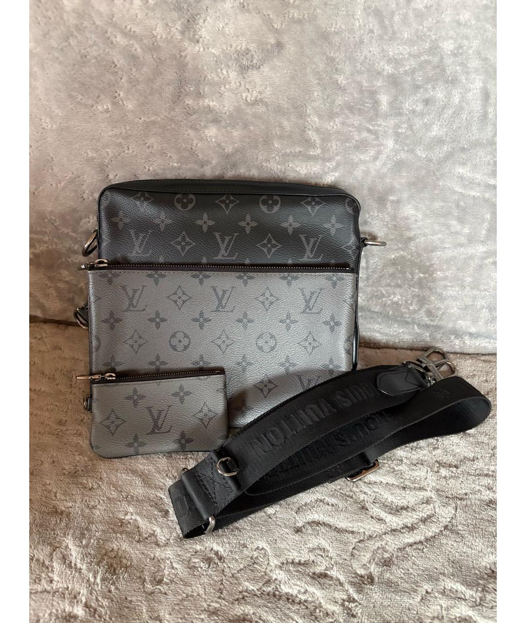 LOUIS VUITTON Черная сумка на плечо из канвы, фото 5