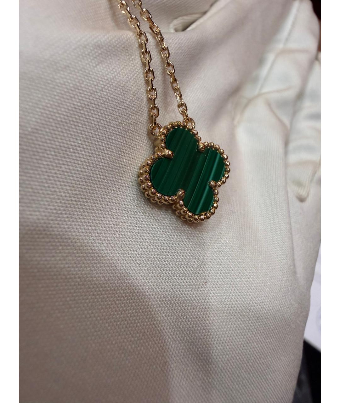 VAN CLEEF & ARPELS Зеленая подвеска из желтого золота, фото 4