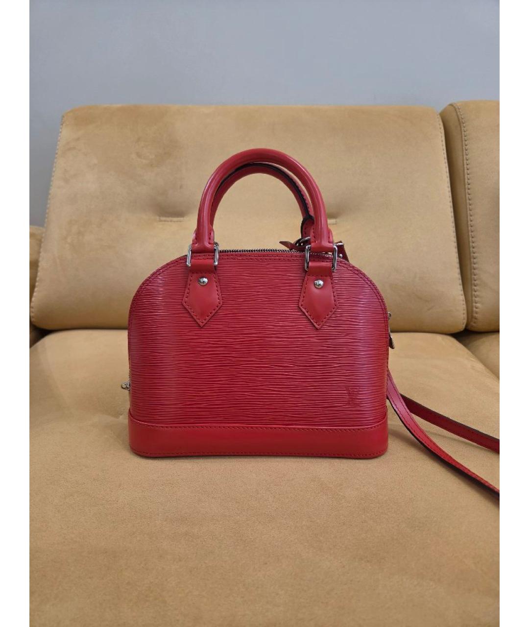 LOUIS VUITTON Красная кожаная сумка с короткими ручками, фото 9