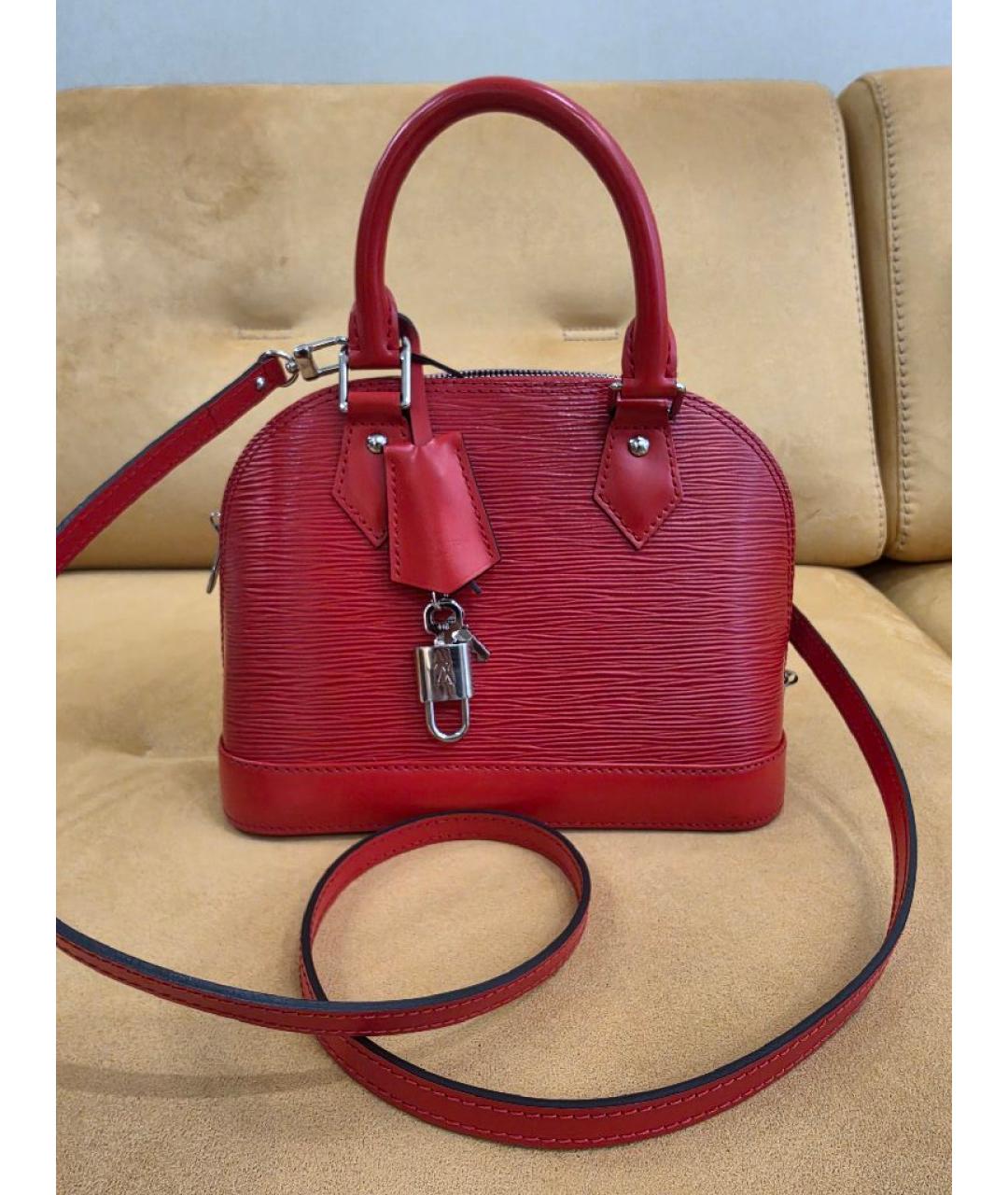 LOUIS VUITTON Красная кожаная сумка с короткими ручками, фото 3