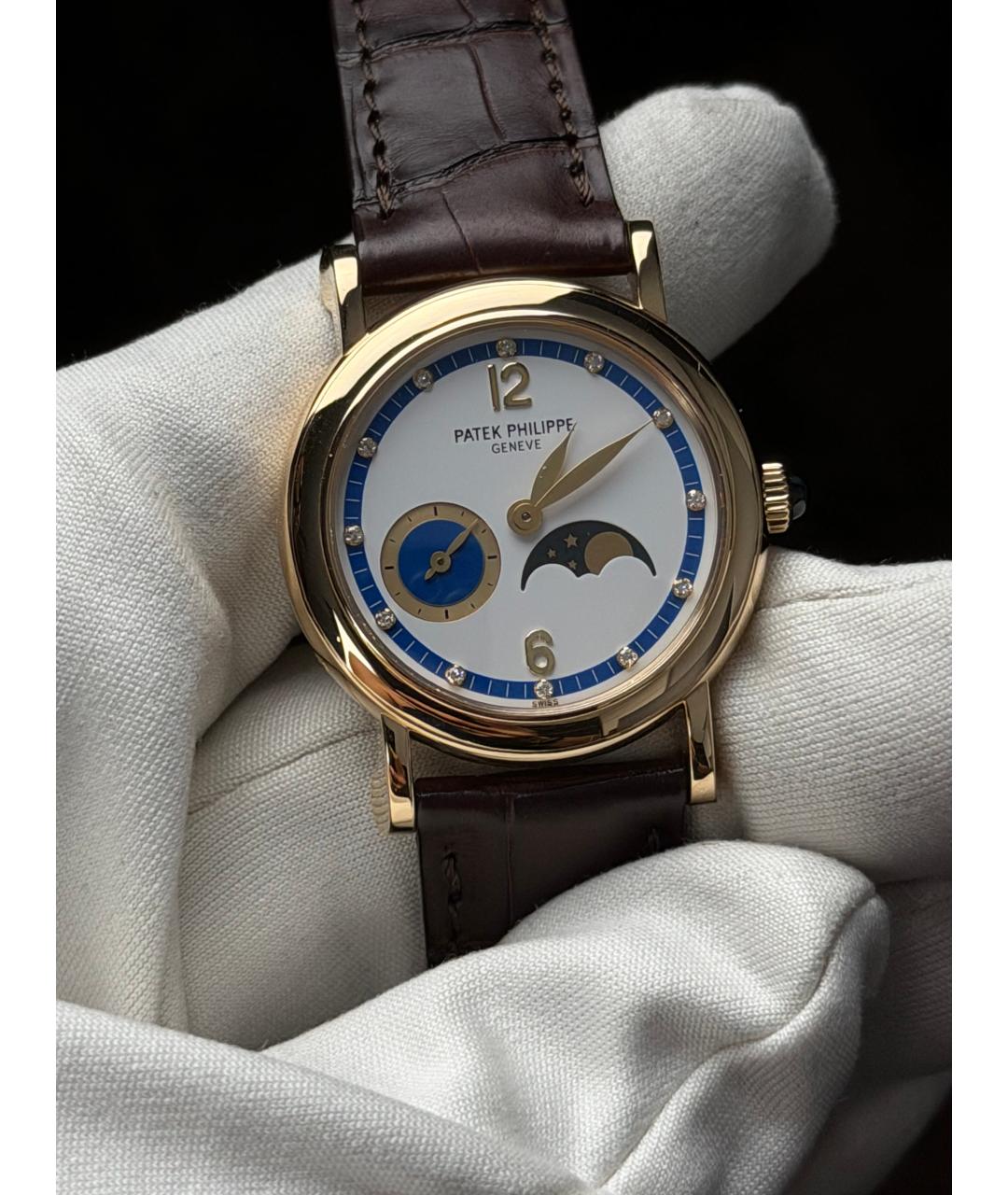 PATEK PHILIPPE Белые часы из желтого золота, фото 2