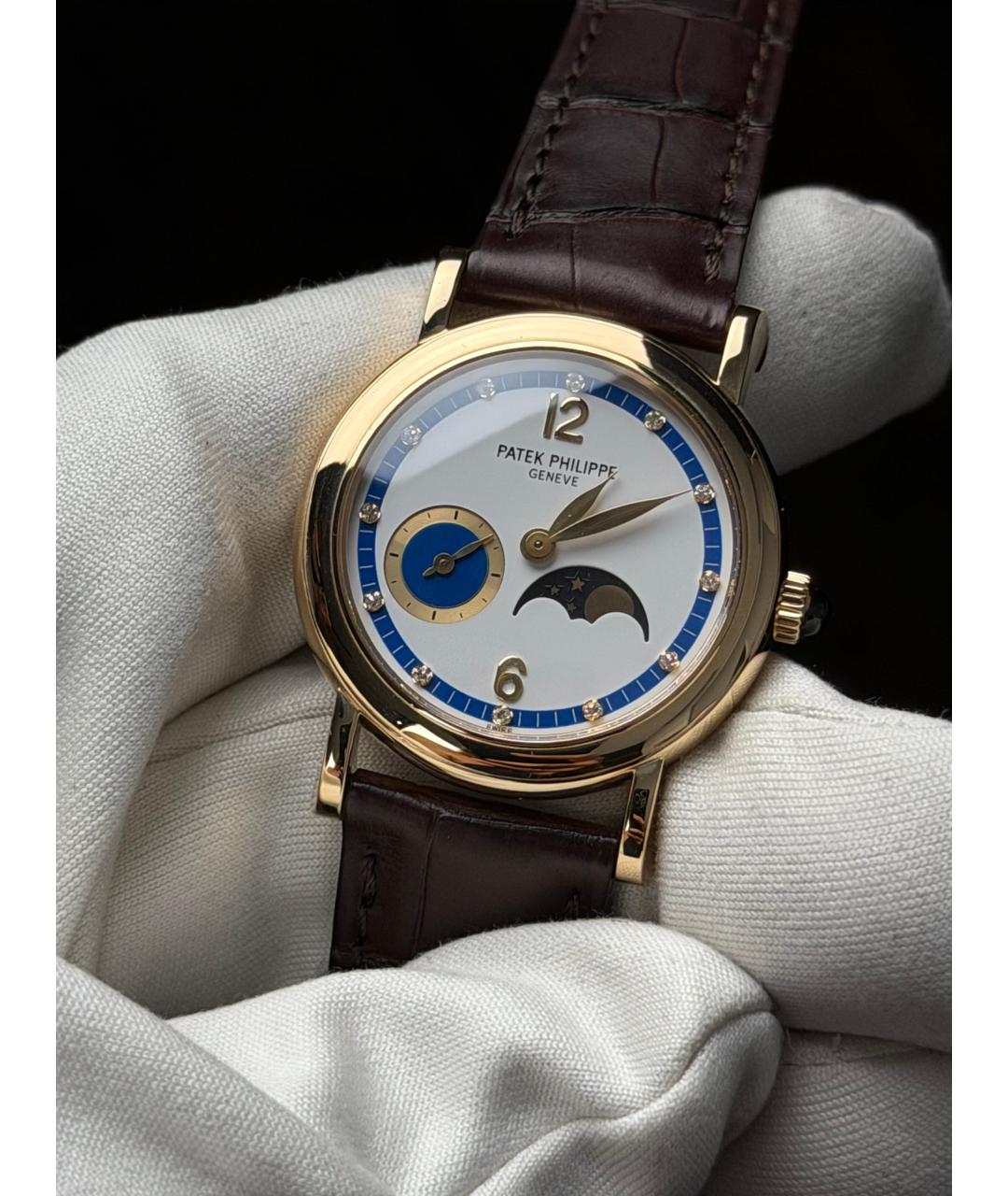 PATEK PHILIPPE Белые часы из желтого золота, фото 3