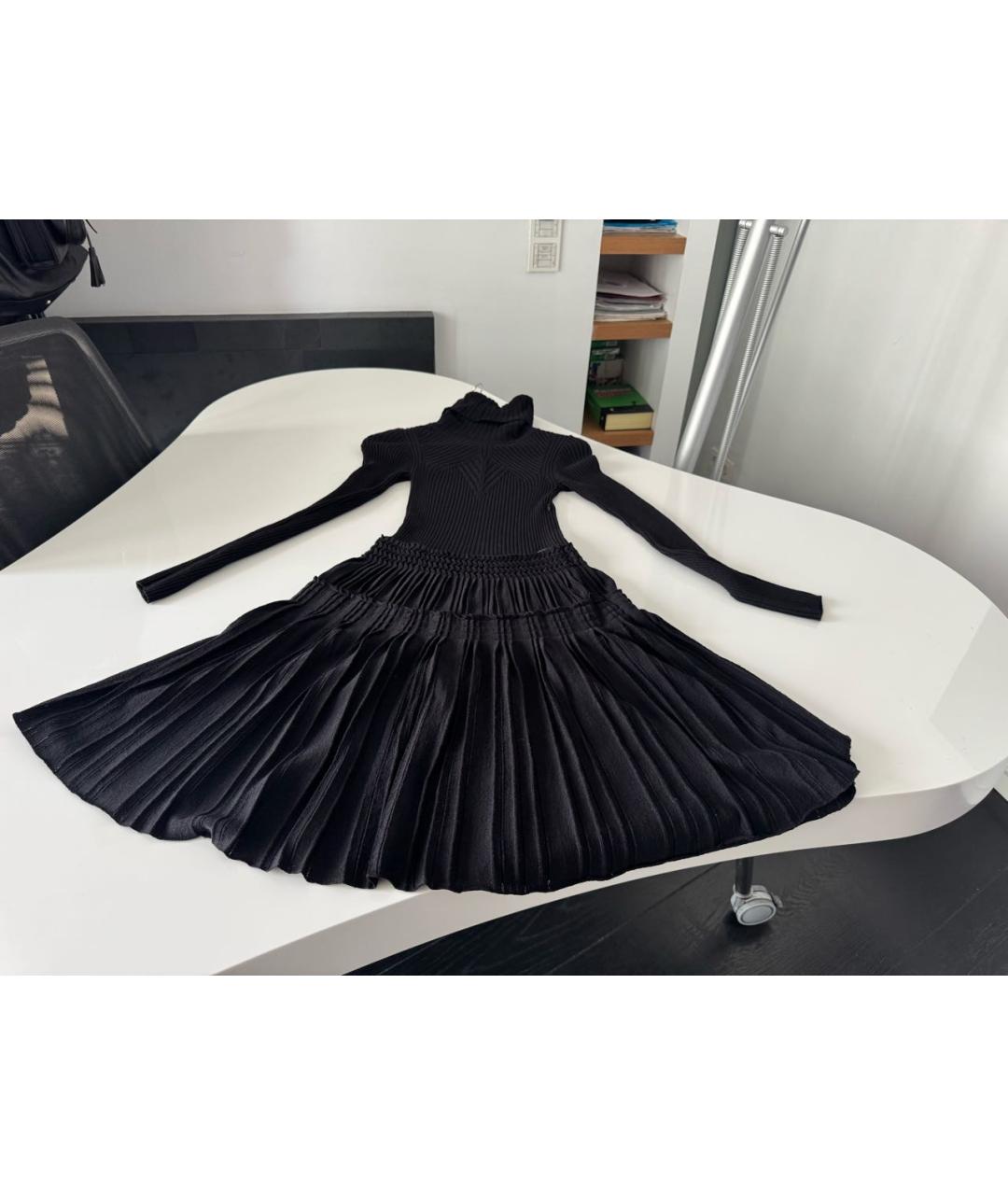 CHANEL Черное шерстяное повседневное платье, фото 4
