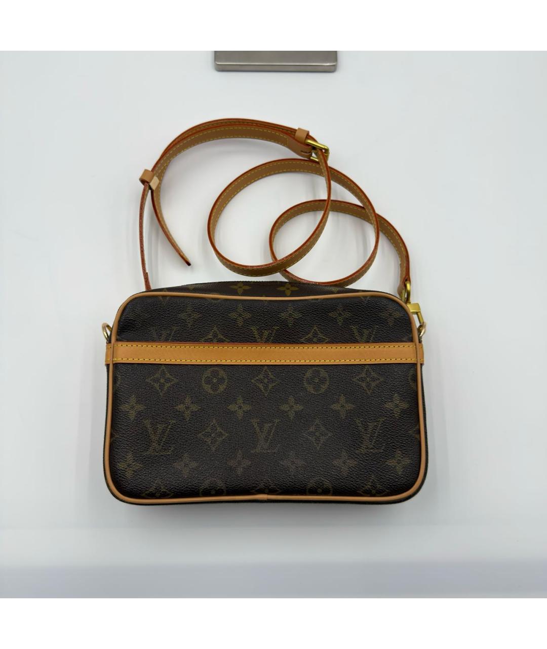 LOUIS VUITTON Коричневая сумка через плечо из канвы, фото 8