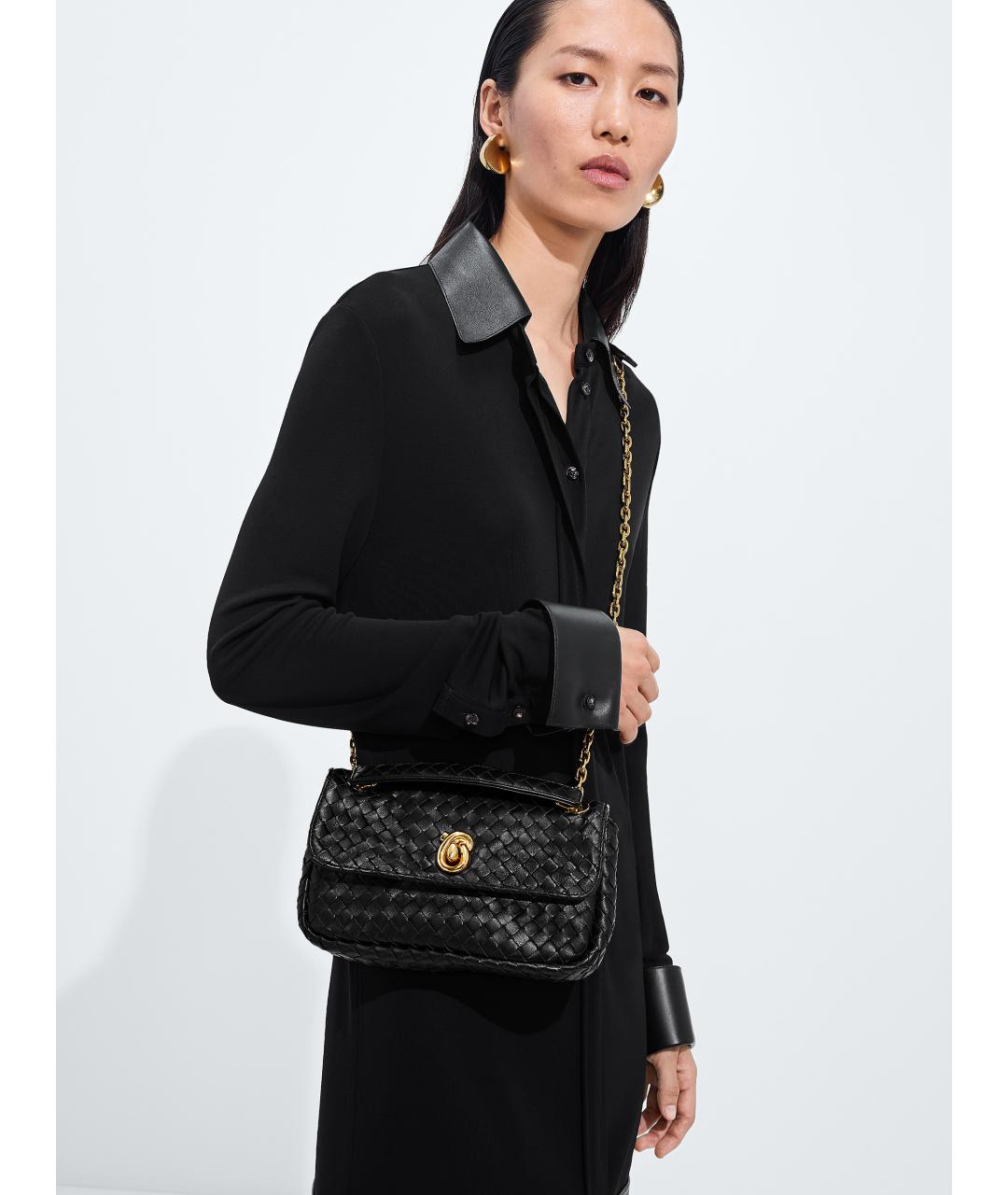BOTTEGA VENETA Черная кожаная сумка через плечо, фото 6