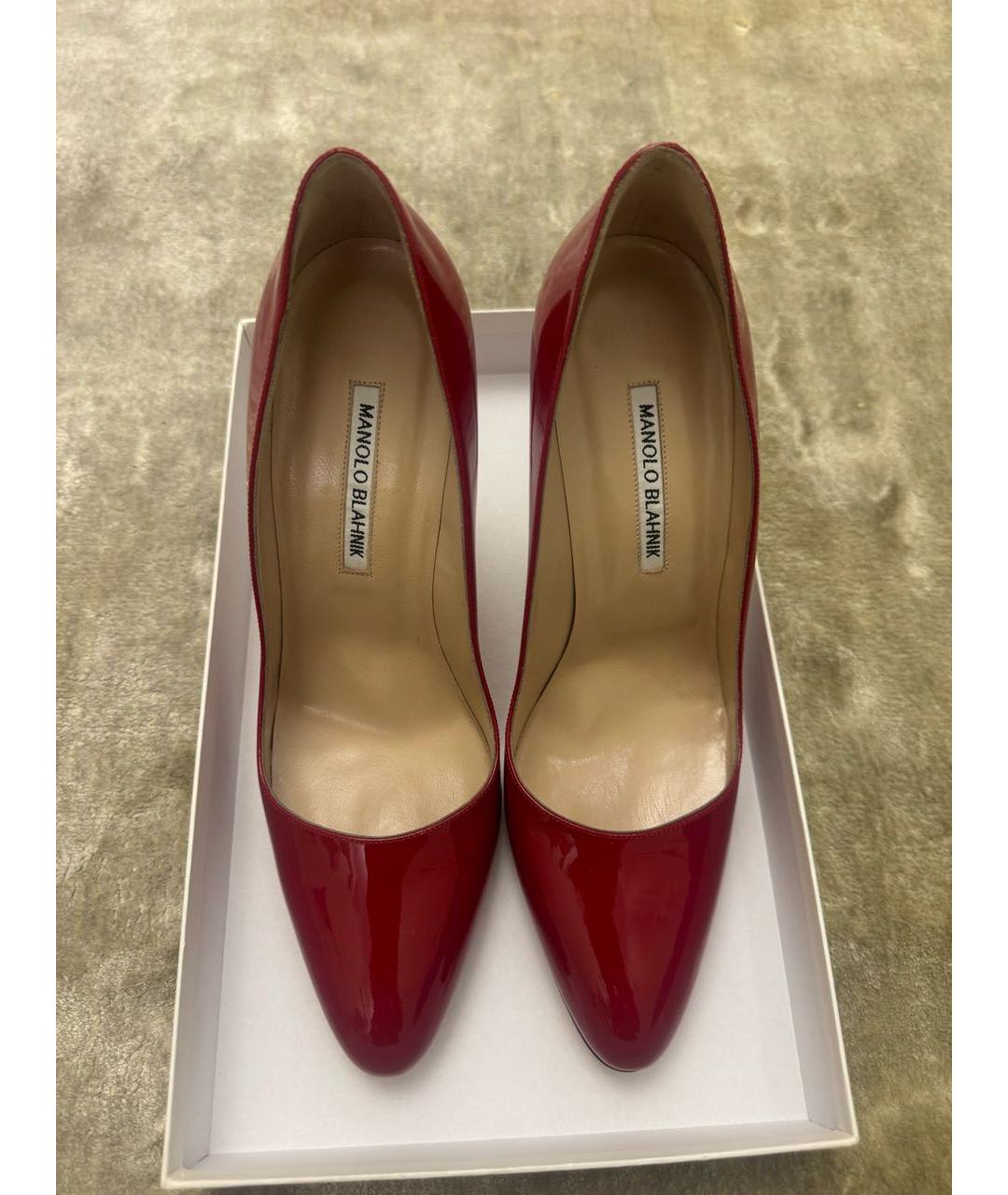 MANOLO BLAHNIK Красные туфли из лакированной кожи, фото 2