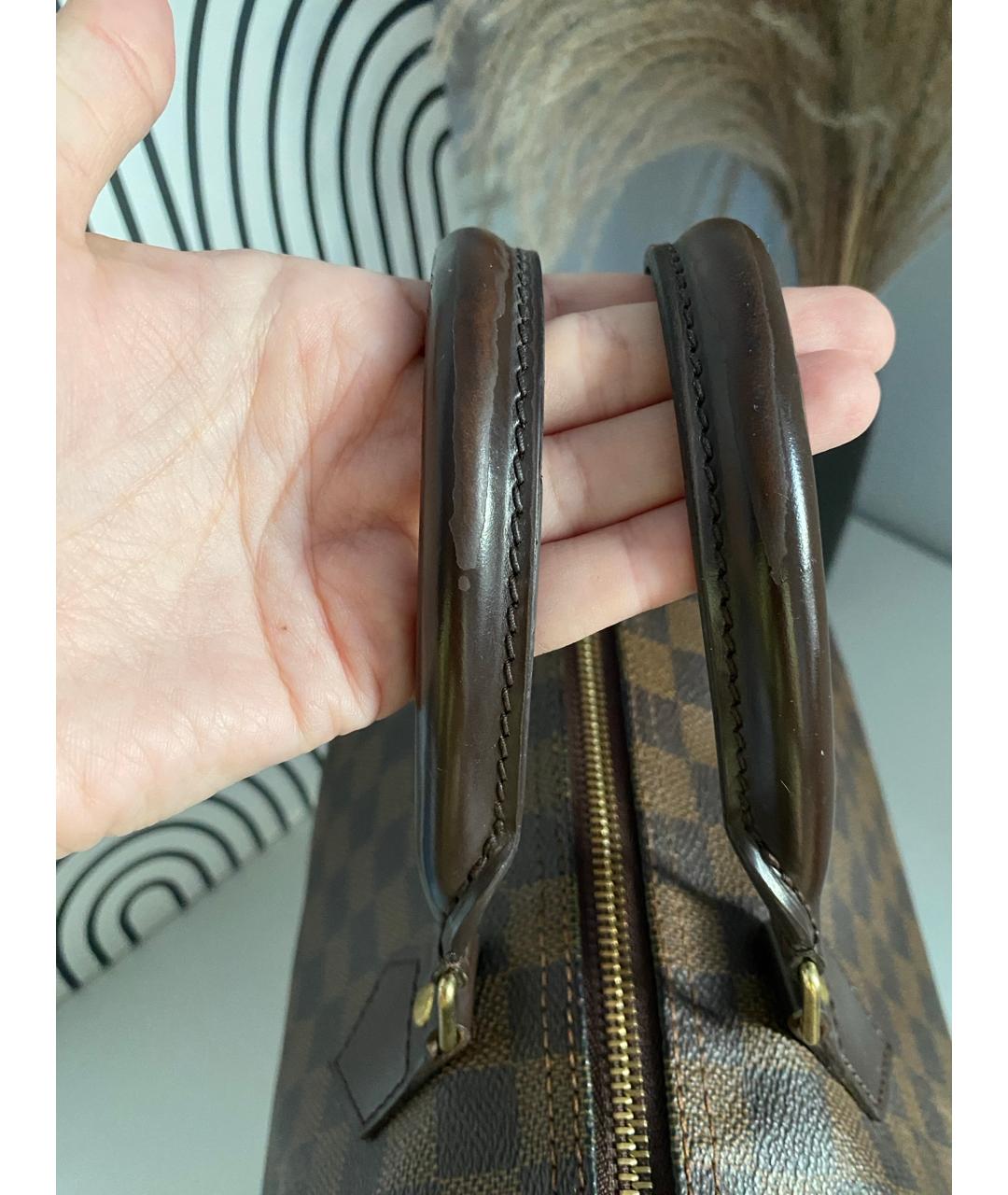 LOUIS VUITTON Коричневая сумка с короткими ручками, фото 5