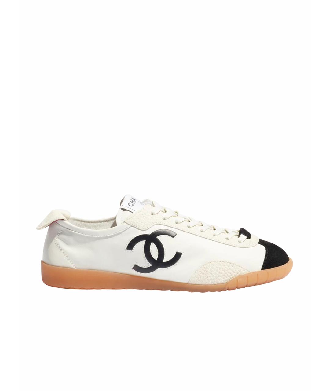 CHANEL Белые кожаные кеды, фото 1
