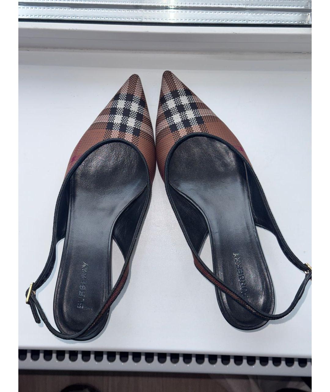 BURBERRY Коричневые текстильные туфли, фото 3